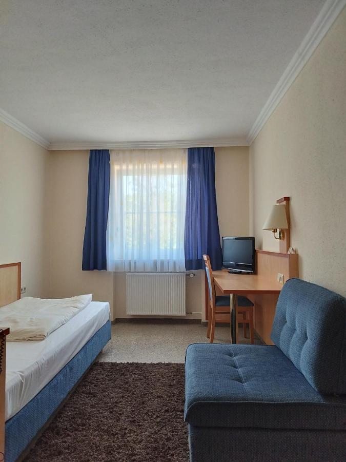 Gasthof Zur Laend Moosburg an der Isar Экстерьер фото